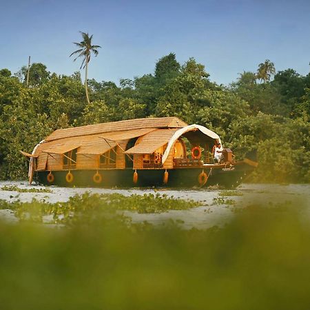 Spice Coast Cruises - Houseboat, A Cgh Earth Experience Ξενοδοχείο Alappuzha Εξωτερικό φωτογραφία