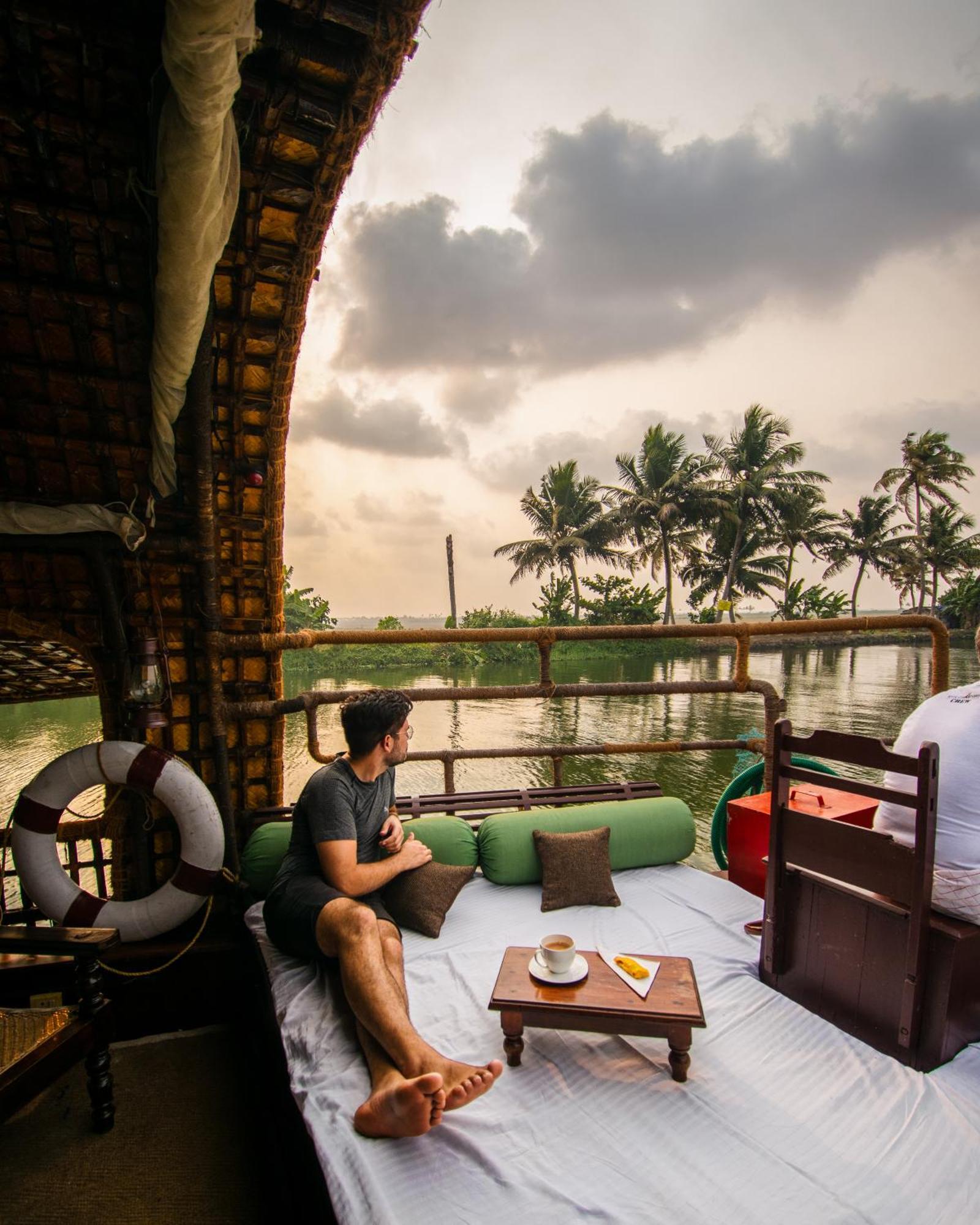 Spice Coast Cruises - Houseboat, A Cgh Earth Experience Ξενοδοχείο Alappuzha Εξωτερικό φωτογραφία