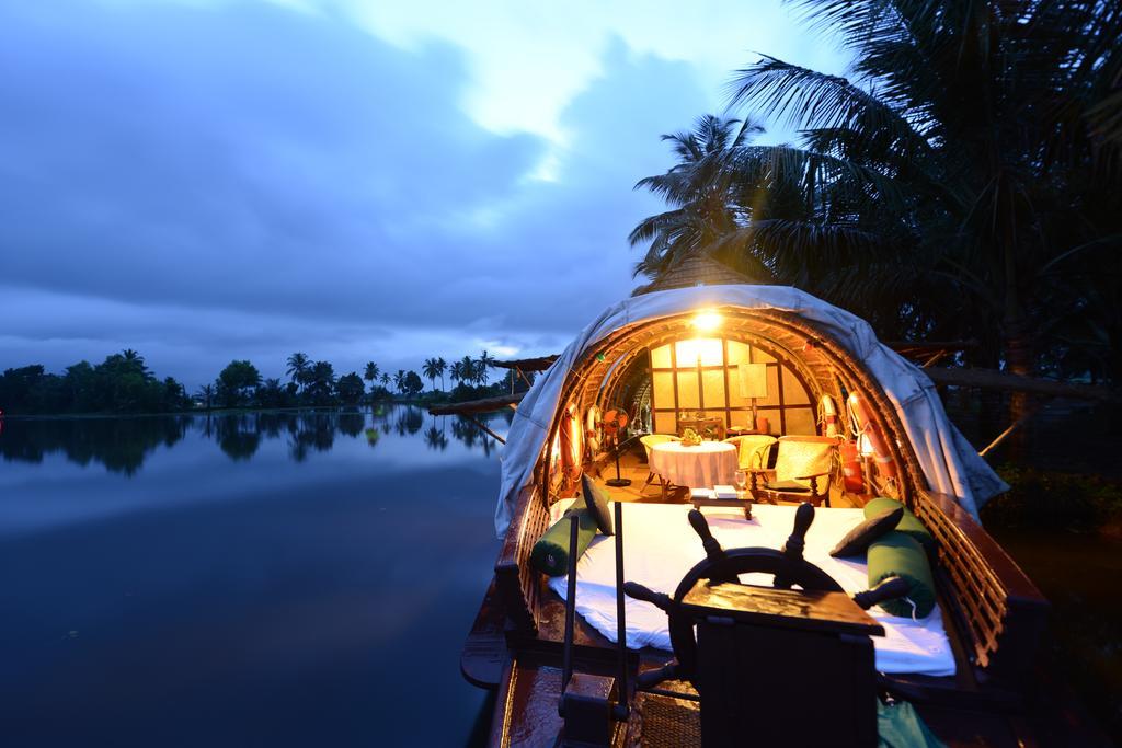 Spice Coast Cruises - Houseboat, A Cgh Earth Experience Ξενοδοχείο Alappuzha Εξωτερικό φωτογραφία