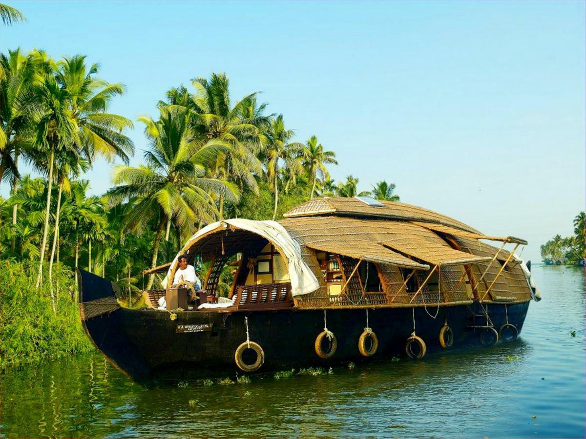 Spice Coast Cruises - Houseboat, A Cgh Earth Experience Ξενοδοχείο Alappuzha Εξωτερικό φωτογραφία